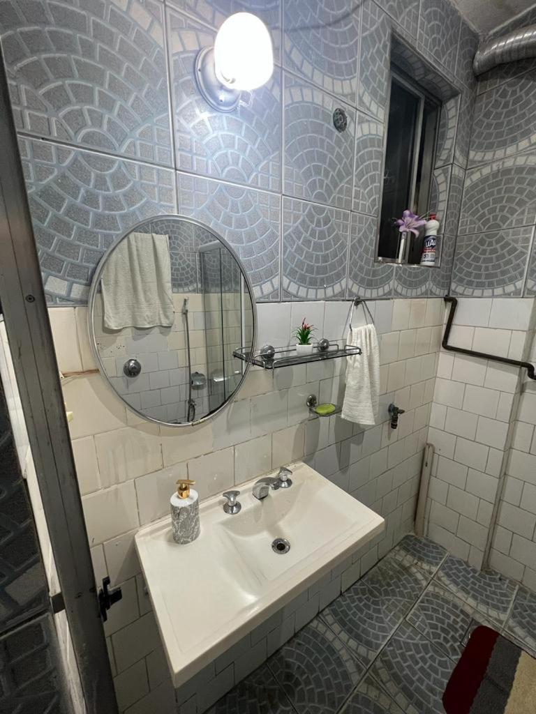 Em Copacabana Beira Mar Apartamento *